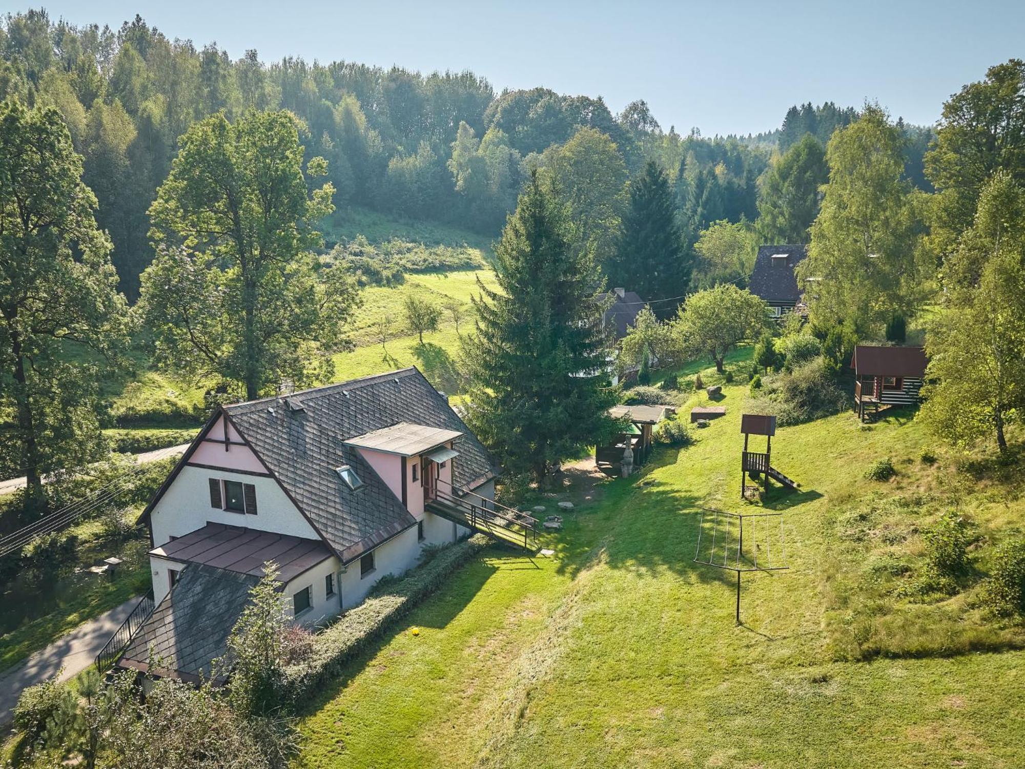 U Hronova-5 By Interhome Holiday home *